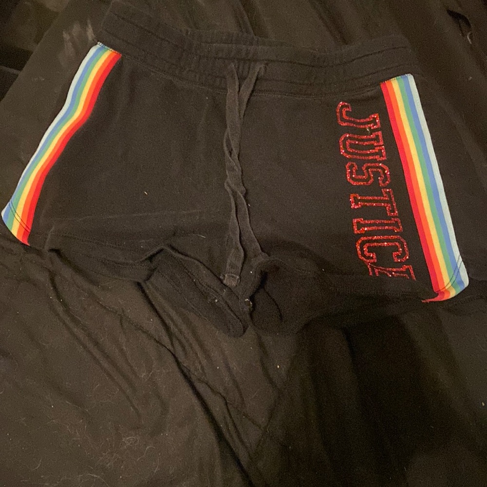 Active shorts